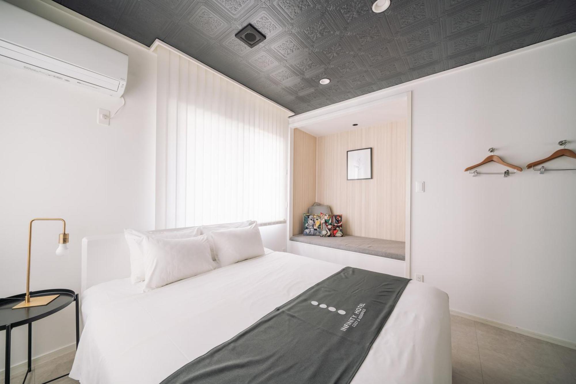 Infinity Hotel -Jiitchaku- Urasoe Bagian luar foto
